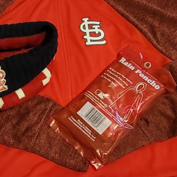 MLB Fans! ST. Louis knit pom tassel toboggan & STL rain poncho. - Picture 7 of 7